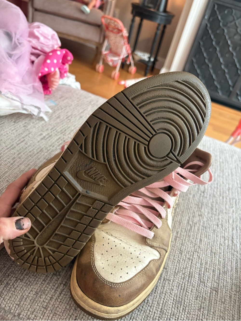 Women's Brown and White High-Top Sneakers with Pink Laces - Picture 4 of 6
